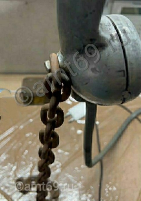 Трубка таксофона на цепи Изображение