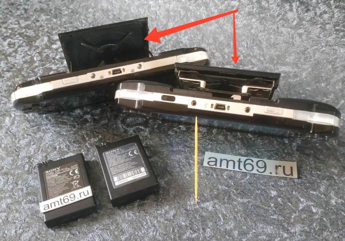 Сравнение внутренних ревизий UMD привода и аккумулятора Sony PSP-1000 Fat