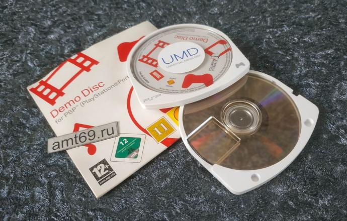 Оригинальный Demo Disc для Sony PSP 1000 в защитном пластиковом картридже UMD