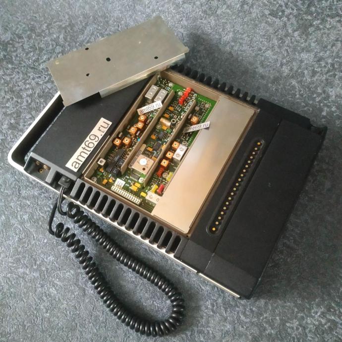 Эксклюзивное фото открытых плат и микросхем Motorola MCR 4800 XL Музей amt69.ru