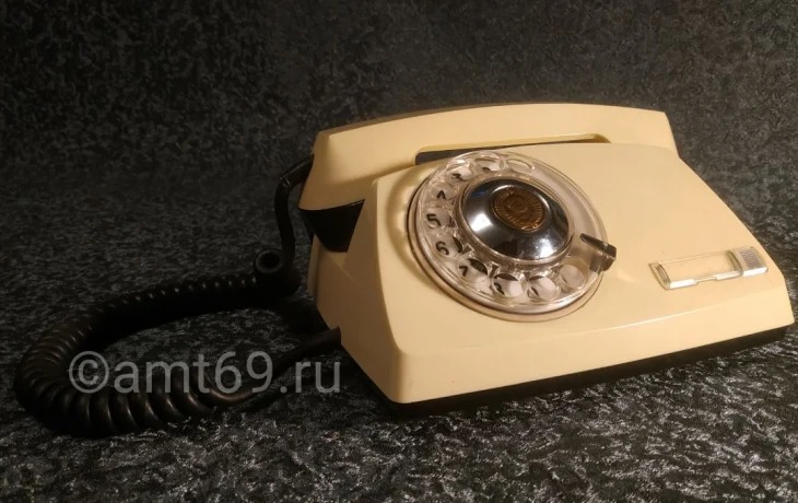 Телефон "Вертушка" Телефон "Вертушка"