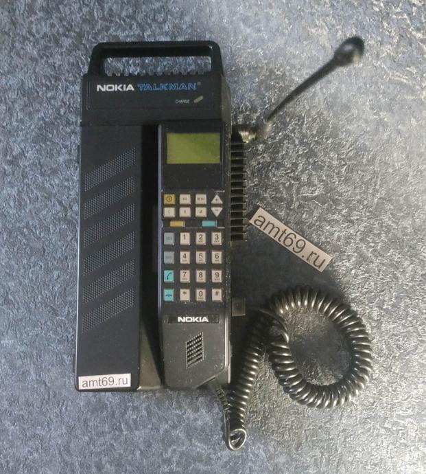 Портативный сотовый телефон Nokia Talkman 620 NMT-450